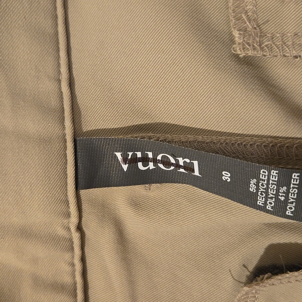 NWT Men's Vuori Cascade Tech Chino Pant. In Color Winter Pear. Size W 30" L 30" - Picture 9 of 13
